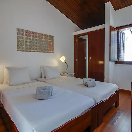 Villa Nature Retreat 5bd Wifi Pool Bbq 1km Falesia *