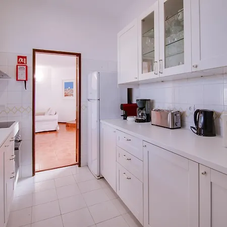 빌라 Nature Retreat 5bd Wifi Pool Bbq 1km Falesia 알부페이라
